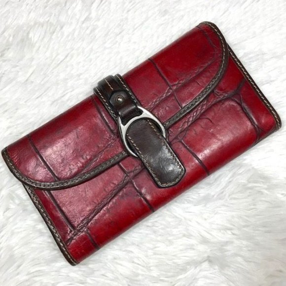 *Rare* Dooney & Bourke Burnished Red Brown Genuine Leather Croc Embossed Wallet - Picture 1 of 14